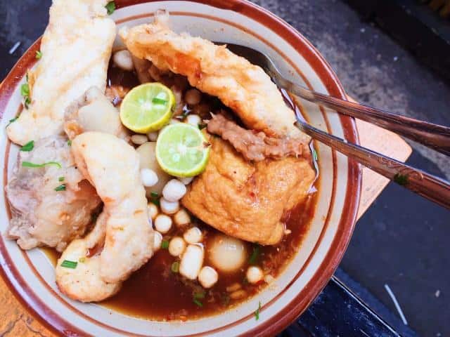 Bakso Aci Ceu Imas, 1. Bakso Dodol (Dodol.Is.M), 2. Bakso Mulangsari, 3. Bakso Gotan, 4. Mi Bakso M. Imu, 5. Bakso Ceu Ikah, 6. Bakso Aci Ceu Imas, 7. Mi Bakso Ronyok, 8. Mi Bakso Hampor Haji Mamad, 9. Mi Bakso Parahyangan, 10. Bakso Iga Buntel Babeh