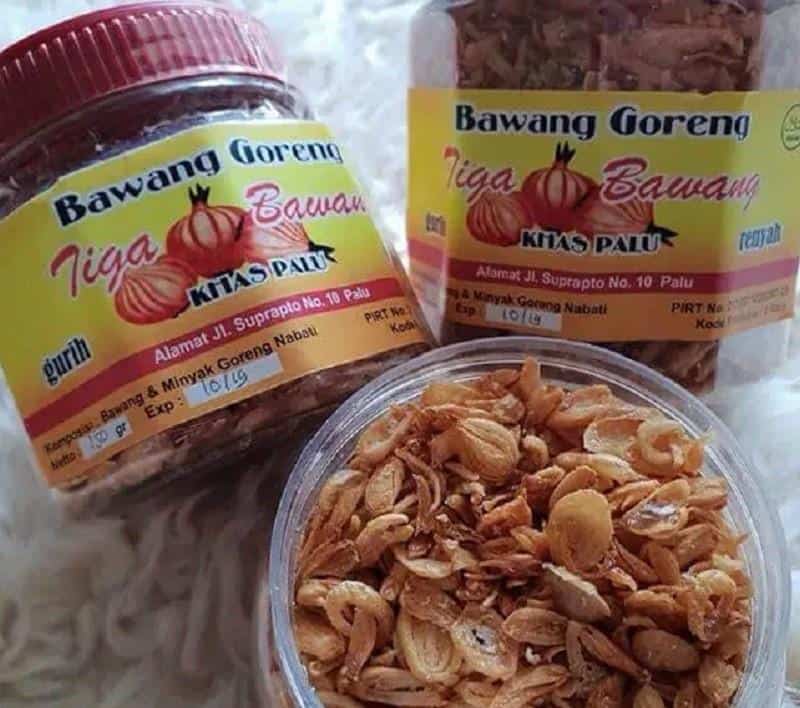 Bawang Goreng Palu, 1. Kacang Goyang, 2. Sambal Ikan Roa, 3. Keripik Pisang Donggala, 4. Keripik Buah Naga, 5. Keripik Paru Rica-Rica, 6. Bagea, 7. Olahan Daun Kelor, 8. Cokelat Banua, 9. Kopi Jahe Sofie, 10. Bawang Goreng Palu