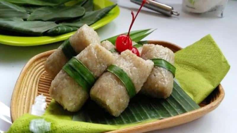 Benjak Enjak, 1. Kue Engkak, 2. Benjak Enjak, 3. Kue Tat, 4. Geguduh, 5. Lapis Legit, 6. Pempek Nori, 7. Sekubal, 8. Lempok Durian, 9. Pie Pisang, 10. Kemplang