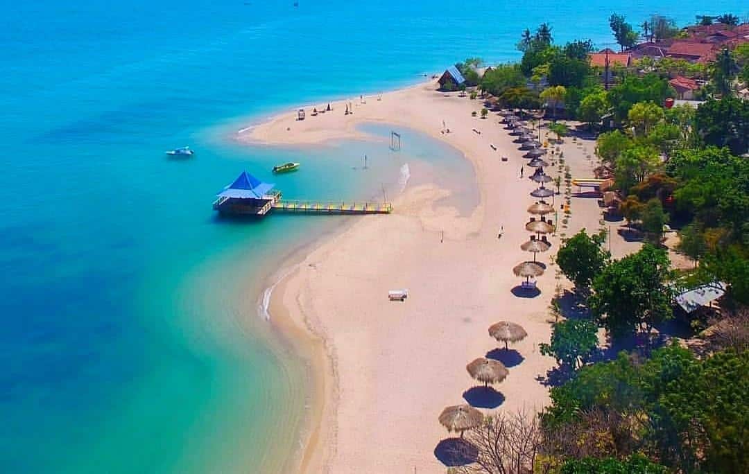 Pantai Sembilan, 1. Pantai Lombang, 2. Boekit Tinggi Daramista, 3. Pantai Sembilan, 4. Goa Soekarno, 5. Labeng Mesem Sumenep, 6. Gili Labak, 7. Gili Iyang, 8. Pulau Kangean, 9. Pulau Masalembu, 10. Pulau Sakala