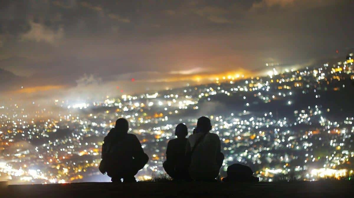 Paralayang Batu, 1. Taman Langit Gunung Banyak, 2. Omah Kayu, 3. Legend Star, 4. Alun-Alun Batu, 5. Batu Night Spectacular, 7. Museum Angkut, 8. Wisata Payung Batu, 9. Pupuk Bawang
