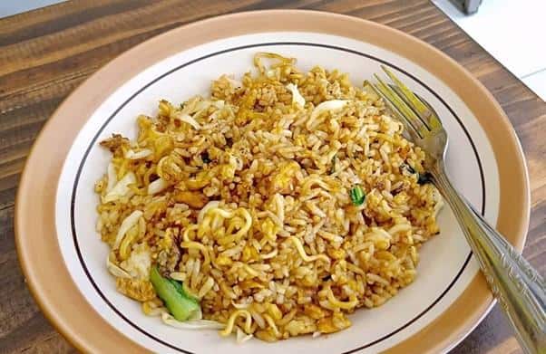 Sego Mawut, 1. Ledre, 3. Belimbing Ngringinrejo, 4. Nasi Flambe Bojonegoro, 5. Sego Mawut, 6. Ender-ender, 7. Getuk Lindri, 8. Keripik Tempe, 10. Wader Kali