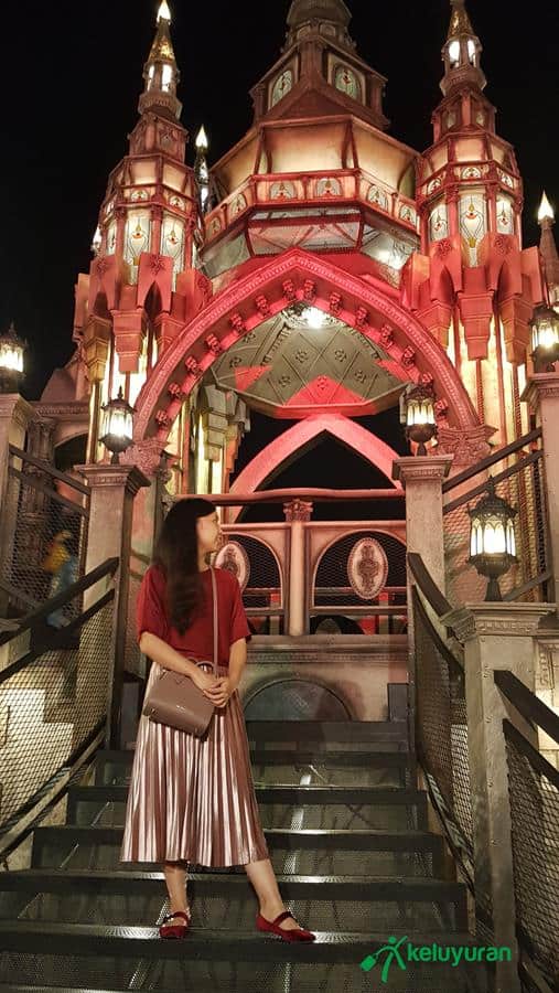 Lokasi dan Fasilitas Mercusuar Café & Resto, Tempat dan Suasana Mercusuar Café & Resto, Menu di Mercusuar Café and Resto, Spot Populer, Harga Tiket Masuk & Jam Operasional Mercusuar Café & Resto, Fasilitas, Alamat dan Akses Transportasi, Hotel Sekitar Mercusuar Café & Resto