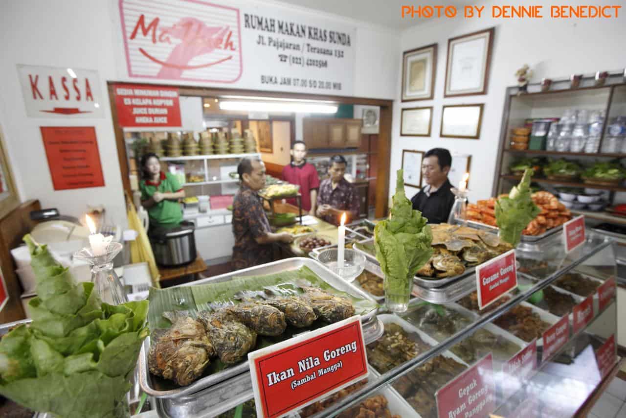 1. Waroeng Setiabudhi, 2. Ma' Uneh, 3. Saka Bistro & Bar, 4. The Heritage Kitchen & Gallery, 5. Saisan Japanese Cuisine, 6. Dapoer Ndeso Setiabudi, 7. Brick & Barrel Bistro, 8. Atok Rizal Jagonya Sate, 9. Senusa Resto, 10. Nasi Goreng Aep's