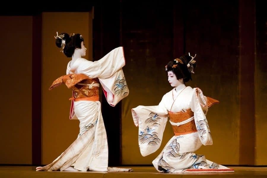 Noh Mai, 1. Kabuki, 2. Kasa Odori, 3. Bon Odori, 4. Noh Mai, 5. Onikenbai, 6. Nanazumai, 7. Wadaiko, 8. Arauma, 9. Nihon Buyo