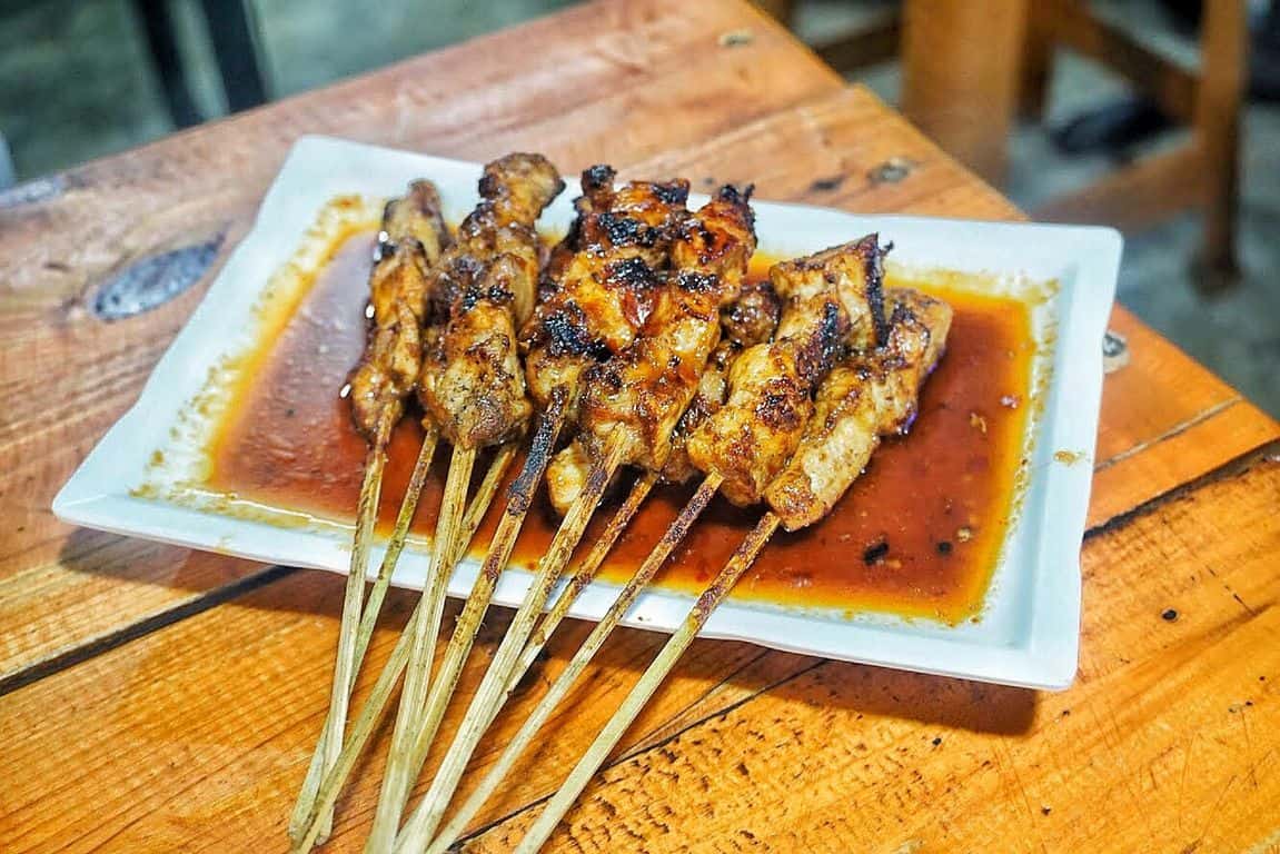 1. Waroeng Setiabudhi, 2. Ma' Uneh, 3. Saka Bistro & Bar, 4. The Heritage Kitchen & Gallery, 5. Saisan Japanese Cuisine, 6. Dapoer Ndeso Setiabudi, 7. Brick & Barrel Bistro, 8. Atok Rizal Jagonya Sate, 9. Senusa Resto, 10. Nasi Goreng Aep's