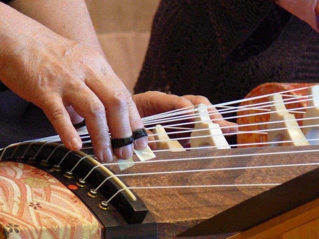 Koto, 1. Shakuhachi, 2. Taiko, 4. Shamisen, 7. Tsuzumi, 8. Den-Den Daiko, 9. Shakubyoshi, 10. Hyoshigi