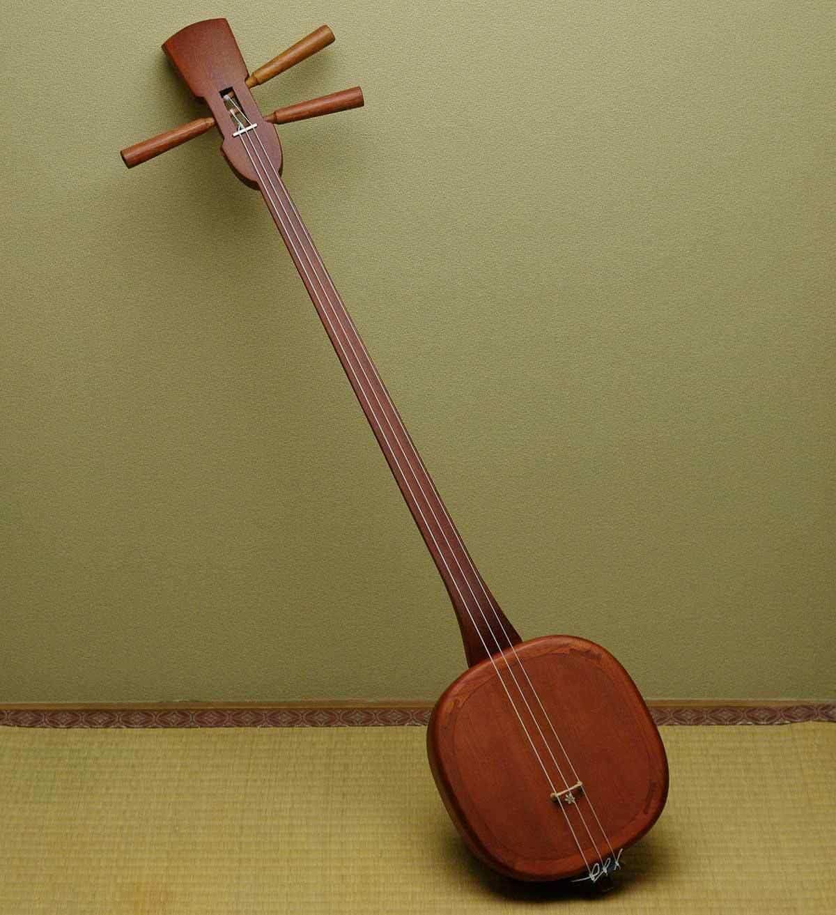 Shamisen, 1. Shakuhachi, 2. Taiko, 4. Shamisen, 7. Tsuzumi, 8. Den-Den Daiko, 9. Shakubyoshi, 10. Hyoshigi