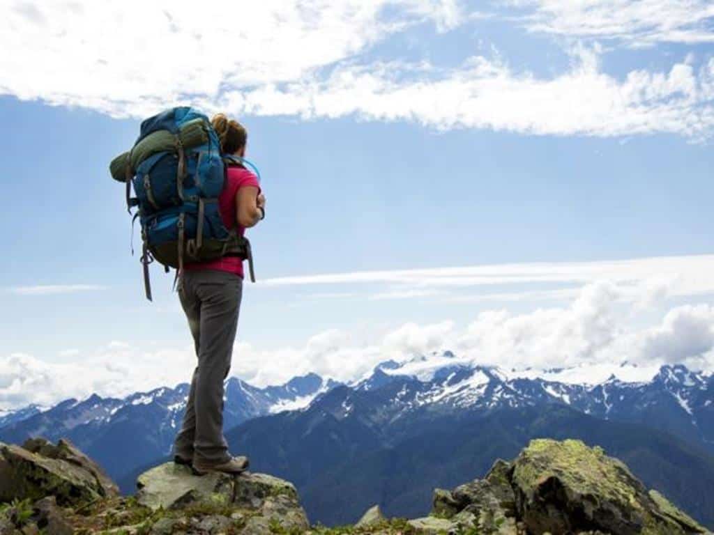 Tas Hiking, 1. Ransel, 2. Koper, 3. Tas Hiking, 4. Tas Duffel, 5. Tas Pantai, 6. Tas Ramah Lingkungan, 7. Ransel Beroda, 8. Tas Khusus Perlengkapan Mandi, 9. Tas Weekender, 10. Tas Selempang