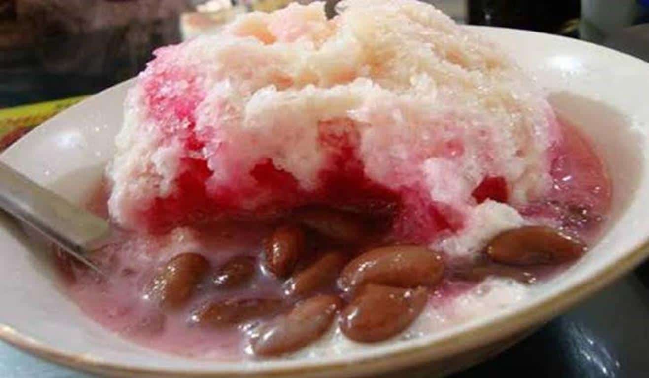 Es Kacang Merah Khas Sumatera Selatan, 1. Aia Kawa dari Padang, 2. Bir Pletok Khas Betawi, 3. Sekoteng Khas Jawa Tengah, 4. Bajigur Khas Jawa Barat, 5. Ketan Bintul Khas Serang, Banten, 6. Jojongkong Khas Lampung, 7. Bubur Kampiun Khas Minangkabau, 8. Es Air Mata Pengantin Khas Riau, 9. Es Kacang Merah Khas Sumatera Selatan, 10. Es Lidah Buaya Khas Kalimantan Tengah, 11. Kolak Khas Pulau Jawa, 12. Asidah Khas Maluku, 13. Sate Susu Khas Bali, 14. Sotong Pangkong Khas Pontianak, 15. Kerupuk Banjur Khas Bandung