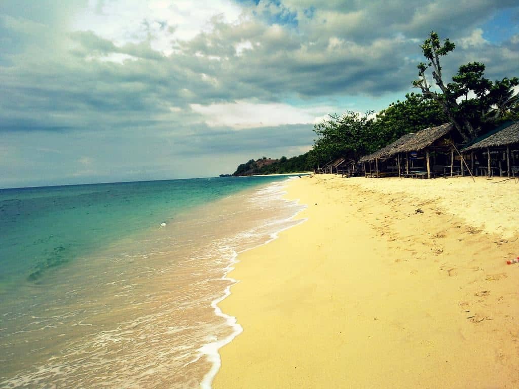 Pantai Lhok Bubon, 1. Pantai Iboih, 2. Pantai Lhok Bubon, 3. Pantai Anoi Itam, 4. Pantai Sumur Tiga, 5. Pantai Lampuuk, 6. Pulau Rubiah, 7. Pantai Lhok Mee, 8. Pantai Lange, 9. Pantai Lhoknga
