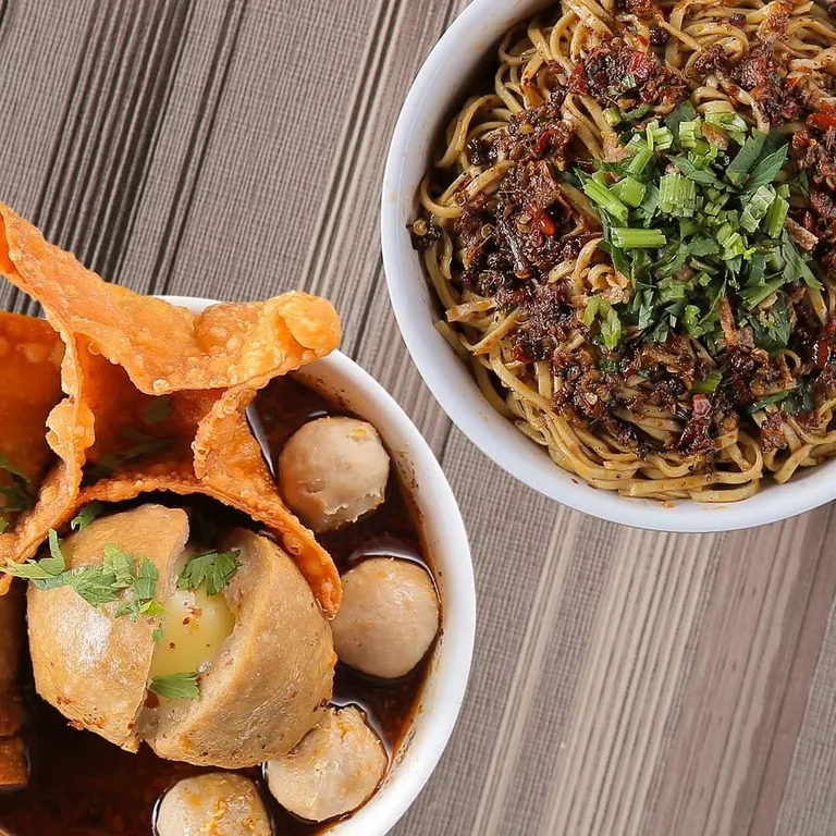 yamin mala_, 1. Paket Pas Ngebakso, 2. Nasi Bakso Kari, 3. Paket Sukaria 2, 4. Mie Ayam Gerobak Komplit, 5. Nasi Goreng Urat Boedjangan, 6. Yamin Mala, 7. Yamin Spesial Taichan Boedjangan, 8. Menu Gorengan, 9. Baso Aci Boedjangan, 10. Es Durian Kesepian