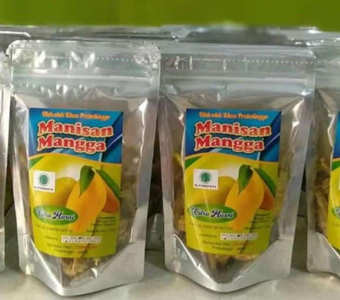 Manisan, 1. Anggur Prabu Bestari, 2. Proll Tape Probolinggo, 3. Keripik Kentang, 4. Sirup Pokak, 5. Olahan Manggrove, 7. Bawang Merah, 8. Manisan, 9. Keripik Jahe, 10. Rengginang Ikan Tenggiri