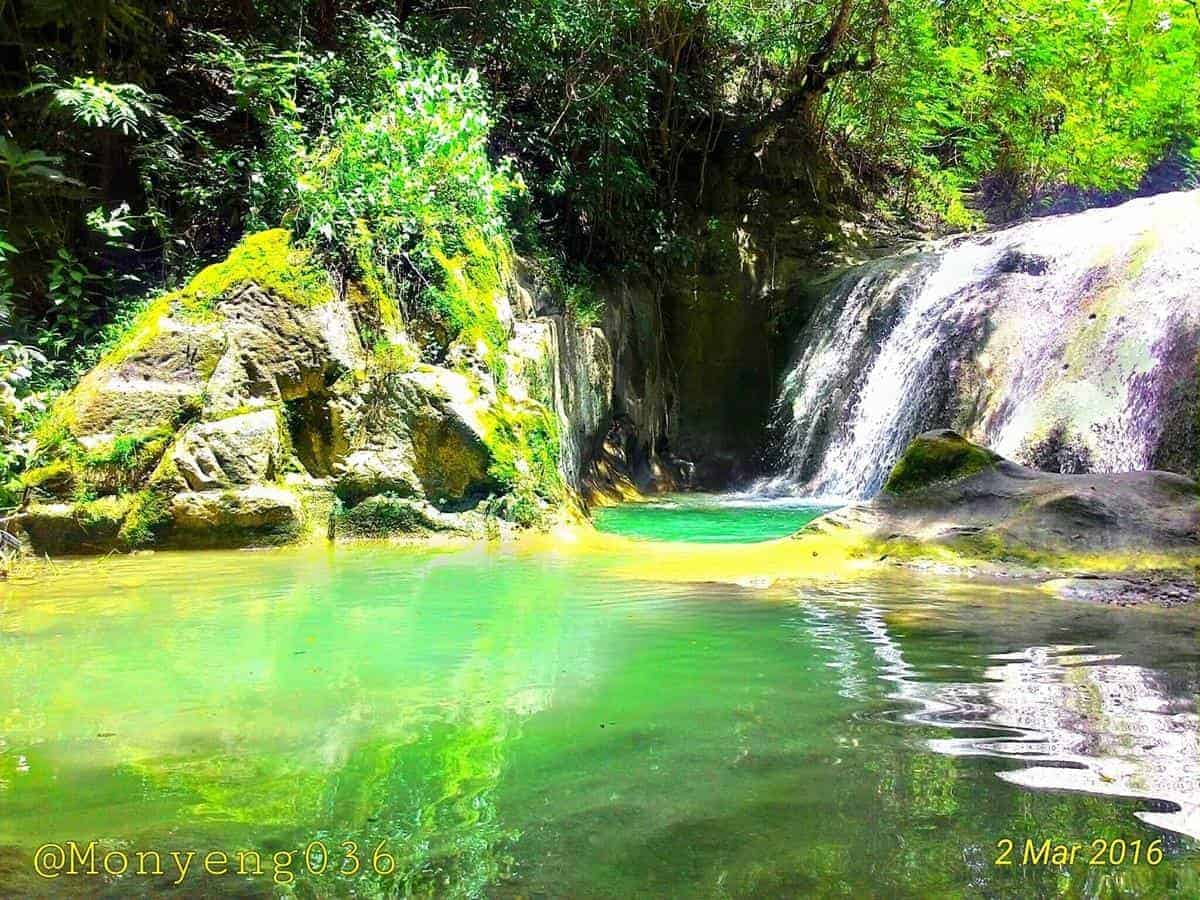 Air Terjun Jengglong, 1. Kedung Grujug, 2. Pemandian Air panas Bayanan, 3. Desa Wisata Batik Kliwonan, 4. Ndayu Park, 5. Gemolong Edupark, 6. Elok Waterpark, 7. Air Terjun Jengglong, 8. Omah Londo Gondang, 9. Taman Bunga Ganesha Sukowati, 10. Sragen Central Park
