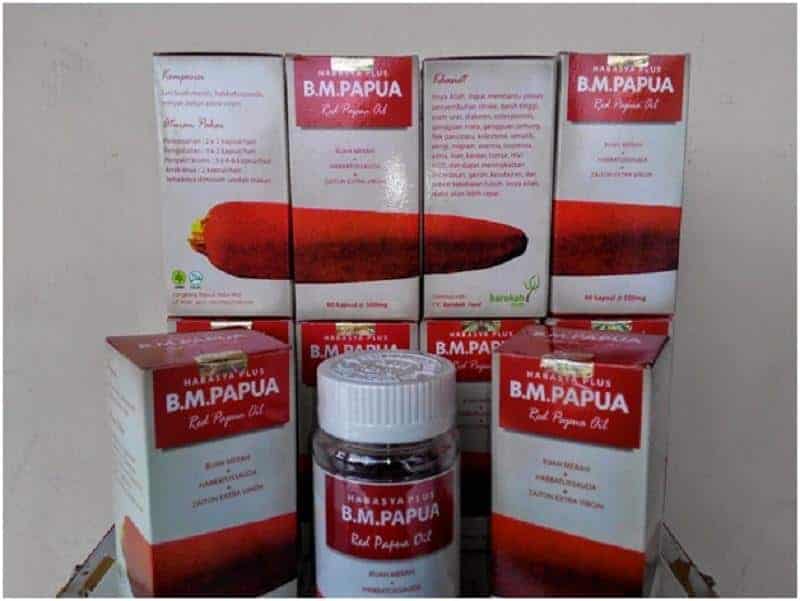 Buah Merah, 1. Kue Lontar, 2. Kopi Senang, 3. Buah Merah, 4. Keripik Keladi, 5. Abon Gulung, 6. Sarang Semut, 7. Martabak Sagu, 8. Sagu Lempeng, 9. Kerajinan Khas Papua, 10. Batik Papua