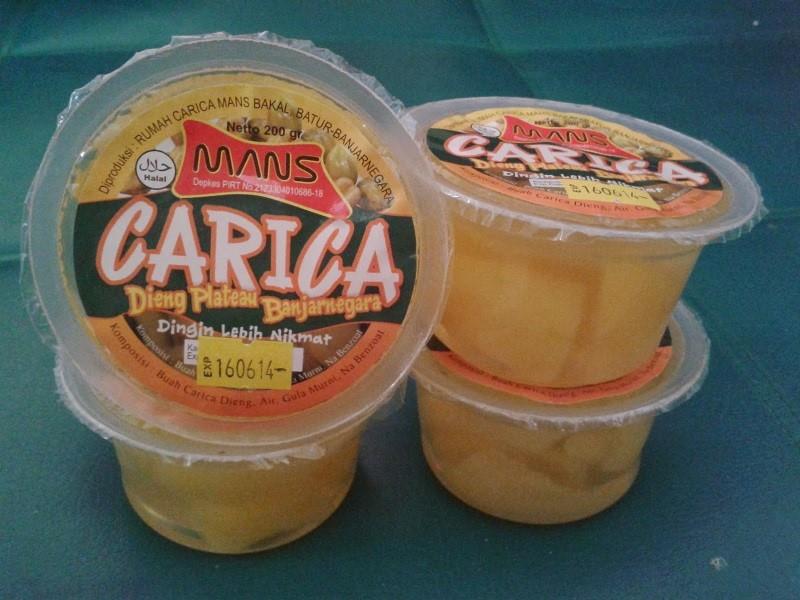 Carica, 2. Keripik Kentang, 3. Kopi Biji Salak, 4. Kerupuk Salak, 5. Sirup Salak, 6. Jenang Salak, 7. Carica, 9. Purwaceng, 10. Poci