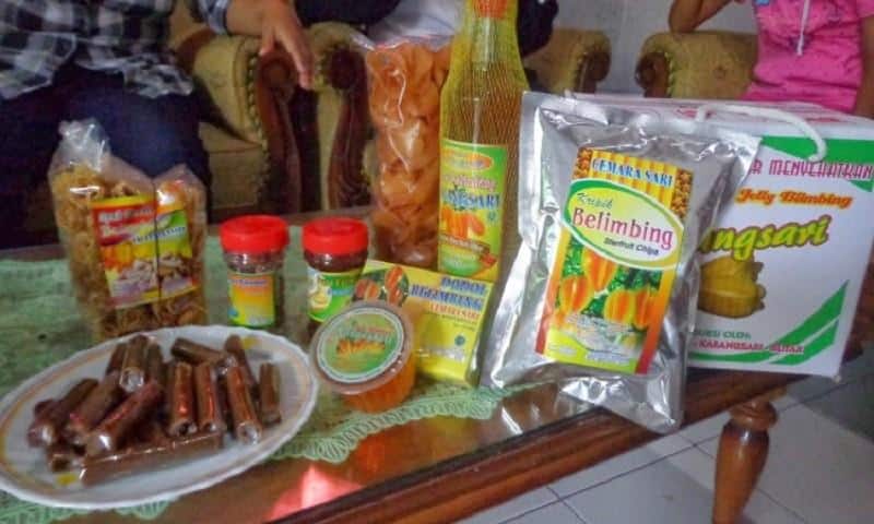 Dodol Belimbing Agrowisata Karangsari, 1. Beras Cerdas, 2. Wajik Kletik, 3. Opak Gambir, 4. Dodol Belimbing Agrowisata Karangsari, 5. Peyek Uceng, 6. Teh Hitam Premium Ken Tea, 8. Keripik Sukun, 9. Sagon, 10. Sambel pecel