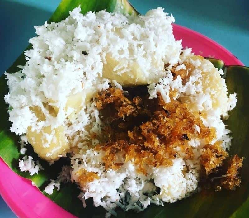 Getuk Runting, 1. Sarang Madu, 2. Kacang Khas Pati, 3. Jeruk Pamelo, 4. Bandeng Presto, 5. Getuk Lopis, 6. Kue Moho, 7. Kerupuk Ampo, 8. Kerupuk Daging, 9. Telur Lurik, 10. Getuk Runting