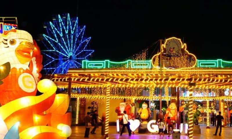 GoFun Theme Park, 1. Agrowisata Belimbing, 2. Kayangan Api, 3. Air Terjun Maor, 4. Bukit Tono, 5. Watu Gandul, 6. Waduk Pacal, 7. GoFun Theme Park, 8. Negeri di Atas Angin, 9. Air Terjun Kedung Gupit, 10. Wana Tirta Dander