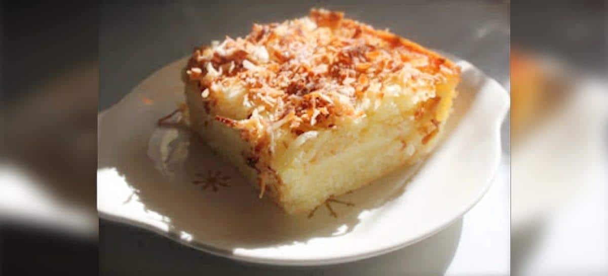 Kue Babingka, 1. Minyak Sumbawa, 2. Susu Kuda Liar, 3. Madu Sumbawa, 4. Dodol Rumput Laut, 5. Keripik Plecing Tempe, 6. Manjareal, 7. Baso Siong (Jagung Sangrai), 8. Terasi Udang Labuhan Botong, 9. Kue Babingka, 10. Kre’alang