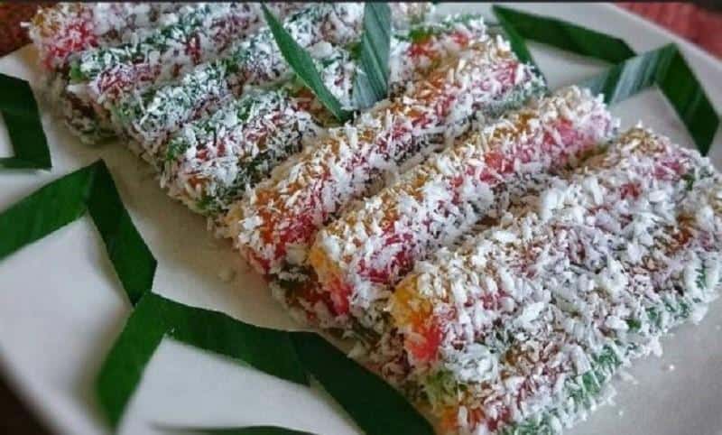 Kue Latok, 1. Kue Lupis, 2. Tape Pisang, 3. Keripik Pisang, 4. Pisang Agung, 5. Keripik Nangka, 6. Keripik Ketela Ungu, 7. Keripik Talas, 8. Keripik Tempe, 9. Kue Latok, 10. Ketan Koro