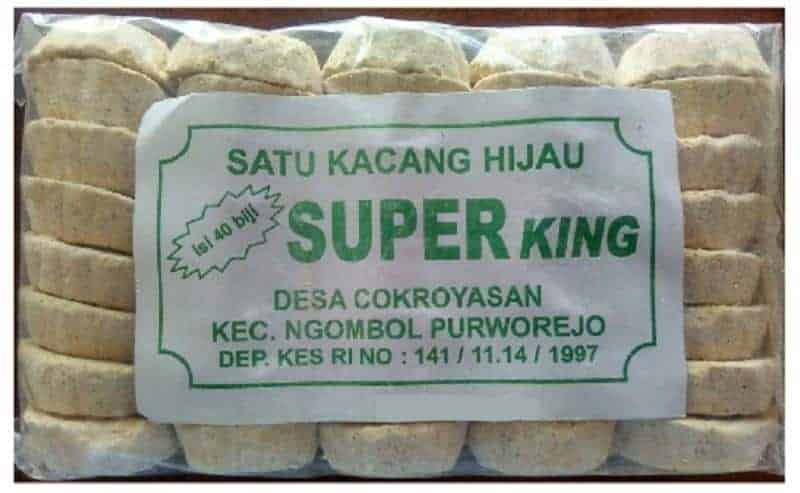 Kue Satu, 1. Jenang Krasikan, 2. Geblek, 3. Kue Lompong, 4. Mendut, 5. Lanting, 6. Rengginang, 7. Kue Clorot, 8. Kue Satu, 9. Cenil