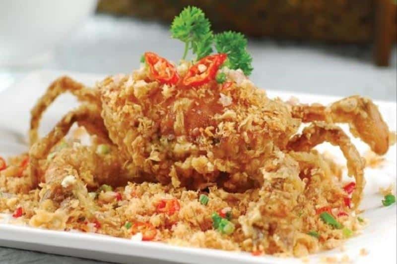 Kepiting Lemuri, 1. Kerupuk Usek, 2. Bandeng Montok, 3. Ogel-Ogel, 4. Tahu Pletok, 5. Apem Comal, 6. Kamir, 7. Kue Bongko Mento, 8. Kepiting Lemuri, 9. Kaos Pemalang