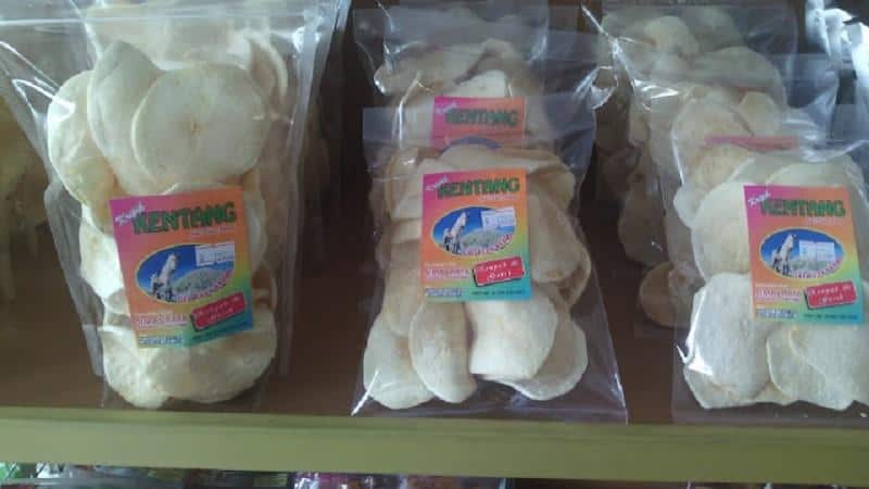 Keripik Kentang, 2. Keripik Kentang, 3. Kopi Biji Salak, 4. Kerupuk Salak, 5. Sirup Salak, 6. Jenang Salak, 7. Carica, 9. Purwaceng, 10. Poci