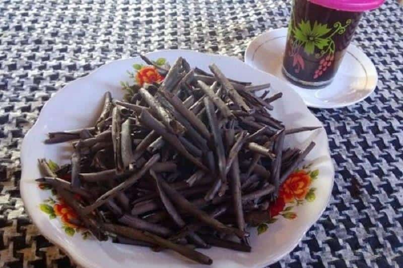 Kerupuk Ampo, 1. Sarang Madu, 2. Kacang Khas Pati, 3. Jeruk Pamelo, 4. Bandeng Presto, 5. Getuk Lopis, 6. Kue Moho, 7. Kerupuk Ampo, 8. Kerupuk Daging, 9. Telur Lurik, 10. Getuk Runting