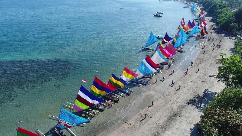 Pantai Pasir Putih, 1. Pantai Balanan, 2. Pantai Pasir Putih, 3. Pantai Tampora, 4. Pantai Bilik, 5. Pantai Bama, 6. Pantai Lempuyang, 7. Pantai Tangsi, 8. Pantai Pathek, 9. Pantai Banongan, 10. Pantai Bletok