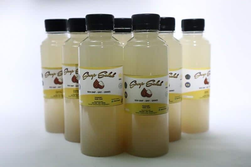 Sirup Salak, 2. Keripik Kentang, 3. Kopi Biji Salak, 4. Kerupuk Salak, 5. Sirup Salak, 6. Jenang Salak, 7. Carica, 9. Purwaceng, 10. Poci
