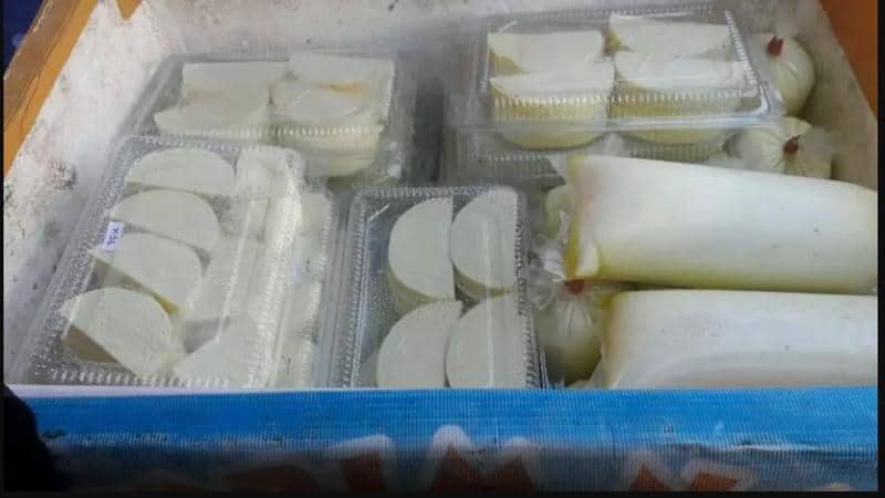 Tahu Susu, 1. Dodol Susu, 2. Keju Meneer, 3. Tahu Susu, 4. Keripik Lele, 5. Keripik Ceker, 6. Dendeng Sapi, 7. Marning, 8. Rambak, 9. Petis Sapi, 10. Abon Sapi