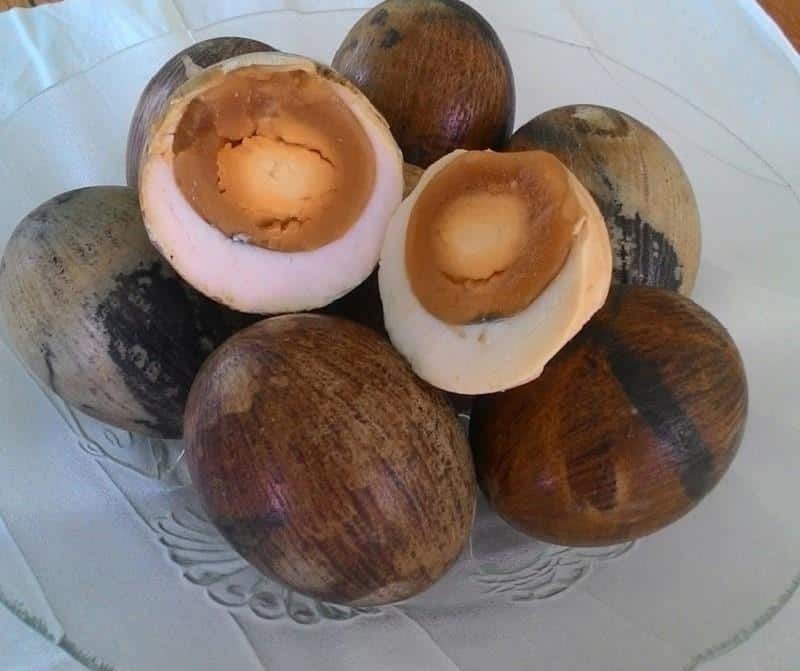 Telur Lurik, 1. Sarang Madu, 2. Kacang Khas Pati, 3. Jeruk Pamelo, 4. Bandeng Presto, 5. Getuk Lopis, 6. Kue Moho, 7. Kerupuk Ampo, 8. Kerupuk Daging, 9. Telur Lurik, 10. Getuk Runting