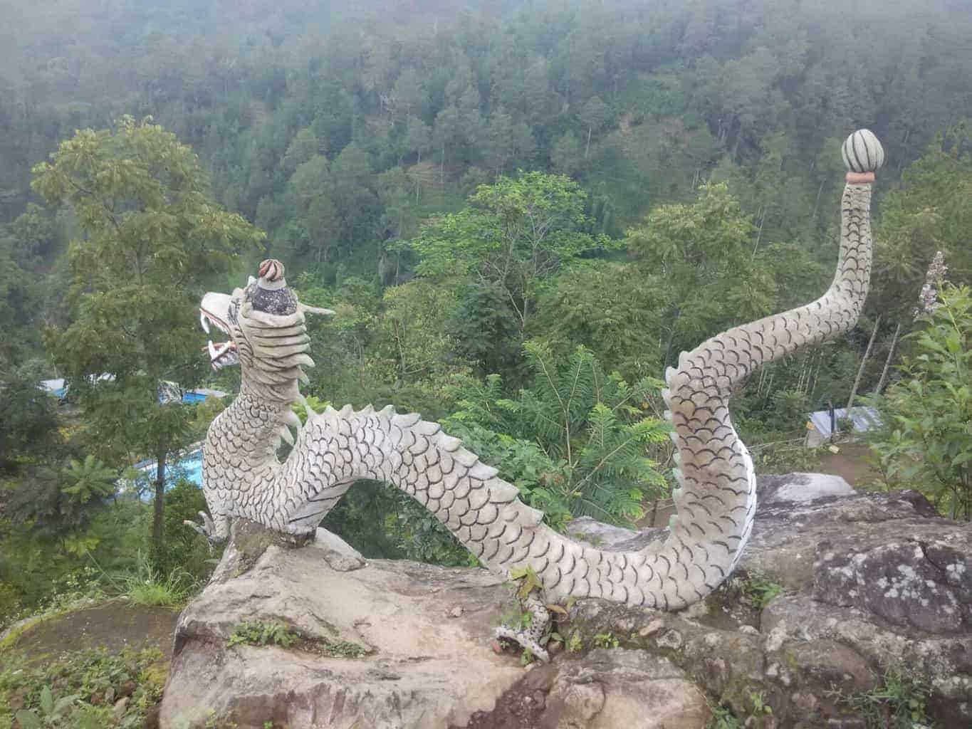 Wisata Watu Jonggol, 1. Taman Wisata Tirtonirmolo Waterpark, 2. Bukit Kerek Indah Ngawi, 3. Omah Watu, 4. Taman Candi Ngawi, 5. Ngawi Agro Techo Park, 6. Benteng Van Den Bosch, 7. Air Terjun Srambang, 8. Museum Trinil Ngawi, 9. Wisata Watu Jonggol, 10. Monumen Soerjo