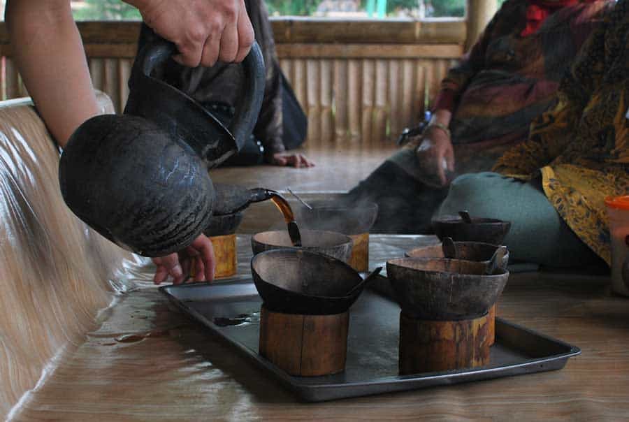 Air Kawa Khas Kerinci, 1. Jus Pinang, 2. Teh Kajoe Aro, 3. Kopi AAA, 4. Kopi Tuak Khas Jambi Tulo, 5. Air Kawa Khas Kerinci, 6. Sirup Kayu Manis Khas Kerinci