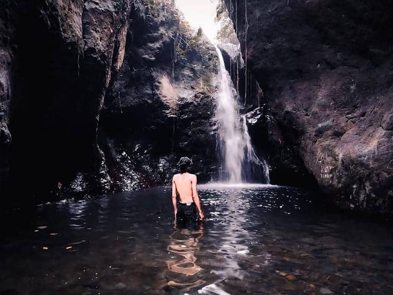Air Terjun Dung Paso, 1. Air Terjun Songgo Langit, 2. Air Terjun Jurang Nganten, 5. Air Terjun Suroloyo, 6. Air Terjun Dung Paso, 7. Air Terjun Kedung Bobot, 8. Air Terjun Banyu Anjlok, 9. Air Terjun Sumenep, 10. Air Terjun Nongko Pace