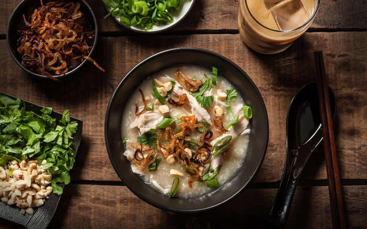 Bubur Ayam Jakarta Spesial Bu Hj. Atik, 1. Bubur Ayam Mas Totok, 2. Bubur Ayam Jakarta H.M. Joni, 3. Bubur Ayam dan Ketoprak Wong Cirebon, 4. Bubur Ayam Jakarta Gedung Arca, 5. Bubur Ayam Bang Boy, 6. Bubur Ayam Jakarta Spesial Bu Hj. Atik, 7. Bubur Ayam Jakarta Bang Yusuf, 8. Kedai Bubur Mbak Ning, 9. Mie Ayam Kumango