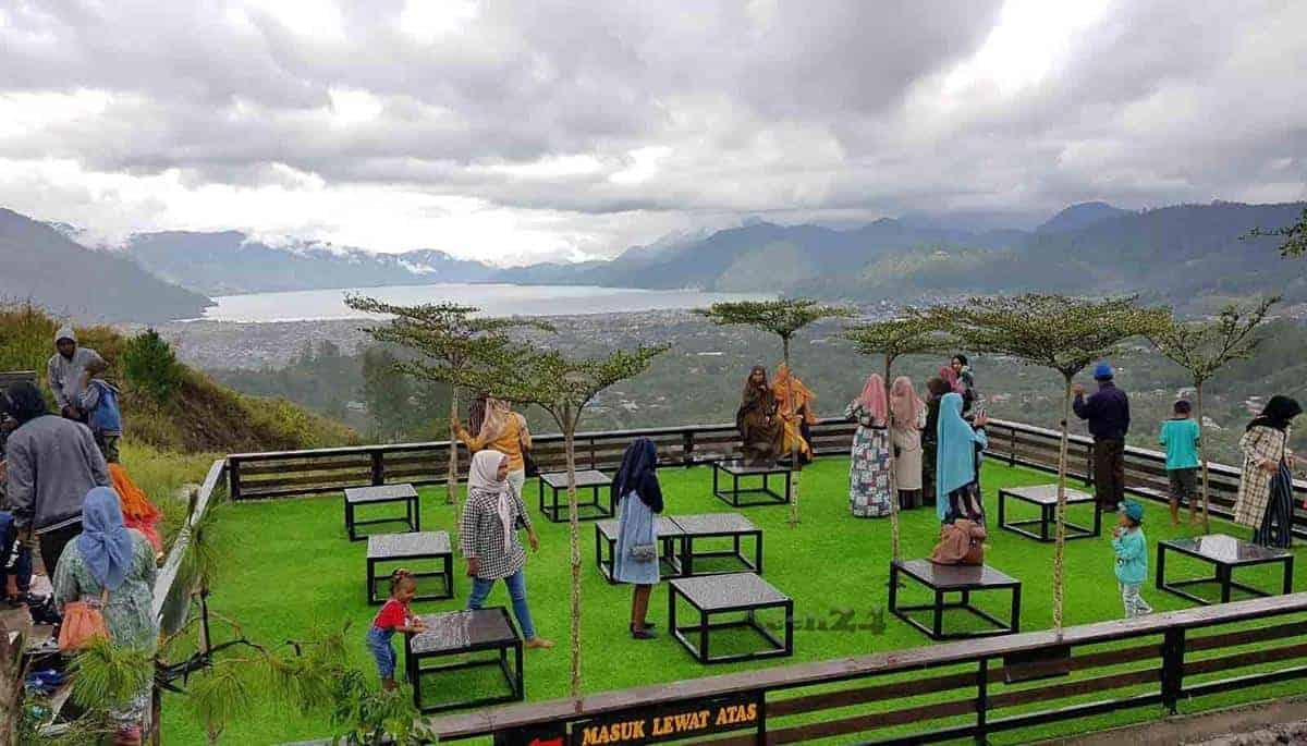 Buntul Rintis, 1. Pantan Terong, 2. Danau Laut Tawar, 3. Goa Loyang Koro, 4. Tambatan Perahu, 5. Bur Lancuk Leweng, 6. Dermaga Lukup Panalam, 7. Air Terjun Mengaya, 8. Gayo Waterboom, 9. Buntul Rintis, 10. Bur Telege