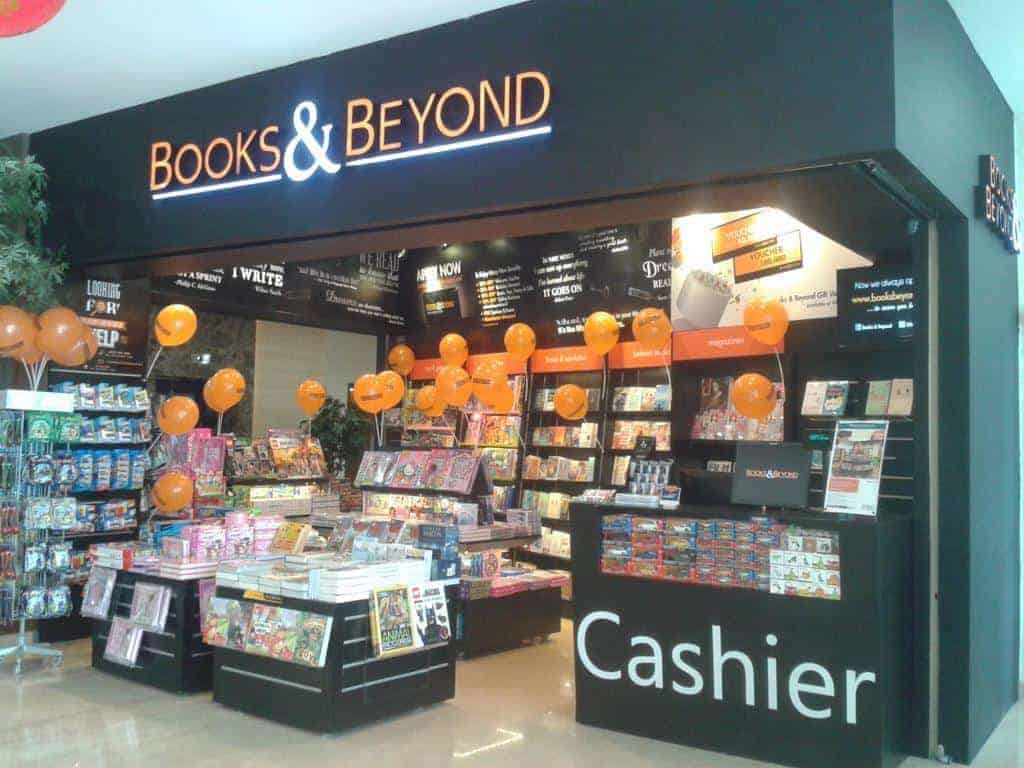 Books & Beyond, 1. Toko Buku Karsa Murni, 2. Books & Beyond, 3. TB Logos, 4. Toko Buku Populer, 5. Toko Buku Dispa, 6. Toko Buku Gapura, 7. Toko Buku Sembilan Wali, 8. Toko Buku Gramedia Gajah Mada, 9. Toko Buku Salemba, 10. Toko Buku Doris
