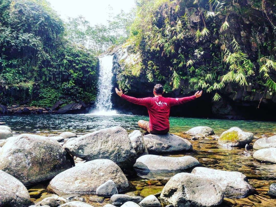 Curug Bayan, 1. Curug Ceheng, 2. Curug Bayan, 3. Curug Carang, 4. Curug Lawang, 5. Curug Kembar, 6. Curug Urang, 7. Curug Gomblang, 8. Curug Belot, 9. Curug Cipendok, 10. Curug Nangga