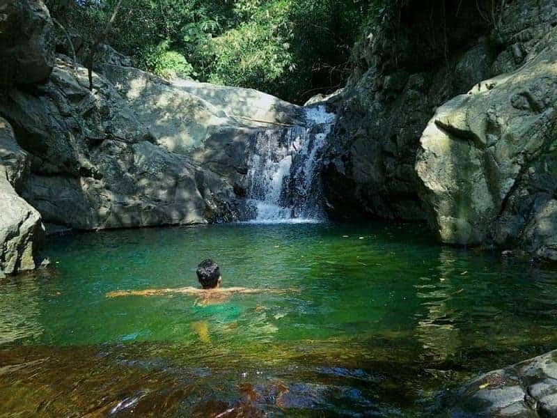 Curug Tilu, 1. Curug Tilu, 2. Curug Cimata Indung, 3. Curug Cipurut, 4. Curug Suhada, 6. Curug Ciseoh, 7. Curug Ponggang, 8. Curug Mahrom