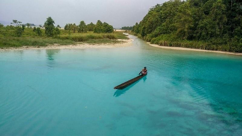 Danau Framu, 1. Danau Habema, 2. Danau Uter, 4. Danau Paniai, 5. Danau Love / Imfote, 6. Danau Idenberg, 7. Danau Sentani, 8. Danau Larson, 9. Danau Anggi Gida dan Anggi Giji, 10. Danau Degeli Jagali