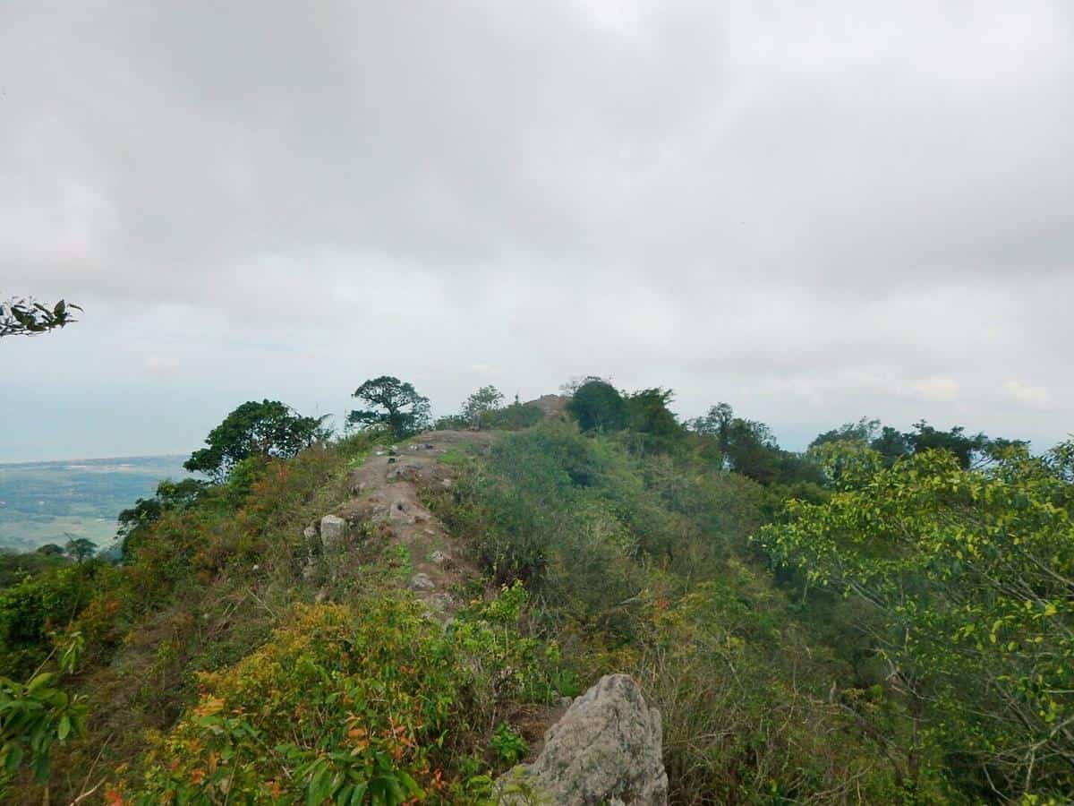 Gunung Lasem, 1. Pantai Dampo Awang, 2. Pantai Karang Jahe, 3. Jembatan Merah Hutan Mangrove, 4. Pulau Gede, 5. Tiongkok Kecil Heritage, 6. Museum Kartini, 7. Pantai Caruban, 8. Watu Layar, 9. Gunung Lasem, 10. Alun-Alun Rembang