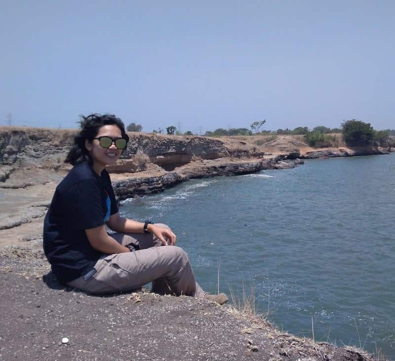 Pantai Karang Hitam, 1. Pantai Lekok, 2. Pantai Blandongan, 3. Pantai Penunggul, 4. Pantai Tambak Bahak, 5. Pantai Pasir Panjang, 6. Pantai Kisik, 7. Pantai Karang Hitam, 8. Pantai Panggung, 9. Pantai Watuprapat Nguling