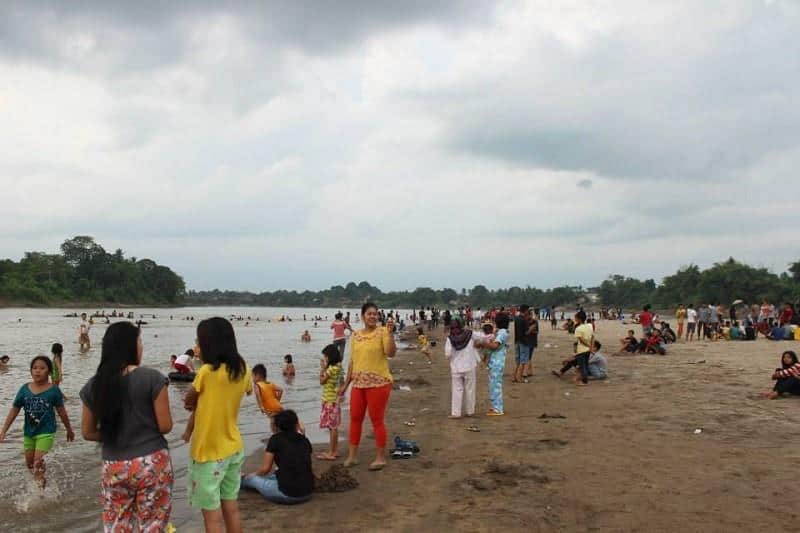 Pantai Supi, 1. Pulau Maspari, 2. Pantai Tanjung Carat, 3. Pantai Bongen, 4. Pantai Jodoh, 5. Pantai Tanjung Menjangan, 6. Pantai Supi, 7. Pantai Pasir Payuputat, 8. Pantai Dermaga Sungai Gerong