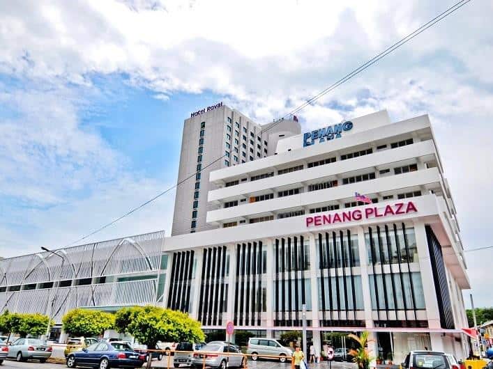 Penang Plaza, 1. 1st Avenue Mall, 2. Gurney Paragon, 3. Queensbay Mall, 4. Plaza Gurney, 5. Komtar, 6. Island Plaza, 7. Prangin Mall, 8. Penang Plaza, 9. Penang Time Square, 10. Straits Quay