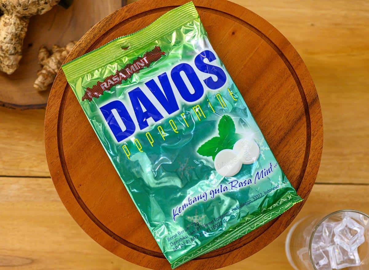 Permen Davos, 1. Wayang Suket, 2. Tenun Kluwung, 3. Kacang Goreng Mirasa Asli, 4. Kacang Umpet, 5. Kue Manco, 6. Makaroni Keju, 7. Permen Davos, 8. Abon Sapi Koki, 9. Sambel Knalpot, 10. Sapu Hamada