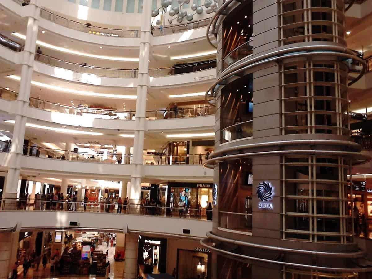 Suria KLCC, 1. Pavillion Kuala Lumpur, 2. Berjaya Times Square, 3. Mid Valley Megamall, 4. Sungei Wang Plaza, 5. Low Yat Plaza Shopping Mall, 6. The Gardens Mall, 7. Starhill Gallery, 8. Suria KLCC, 9. Quill City Mall, 10. NU Sentral