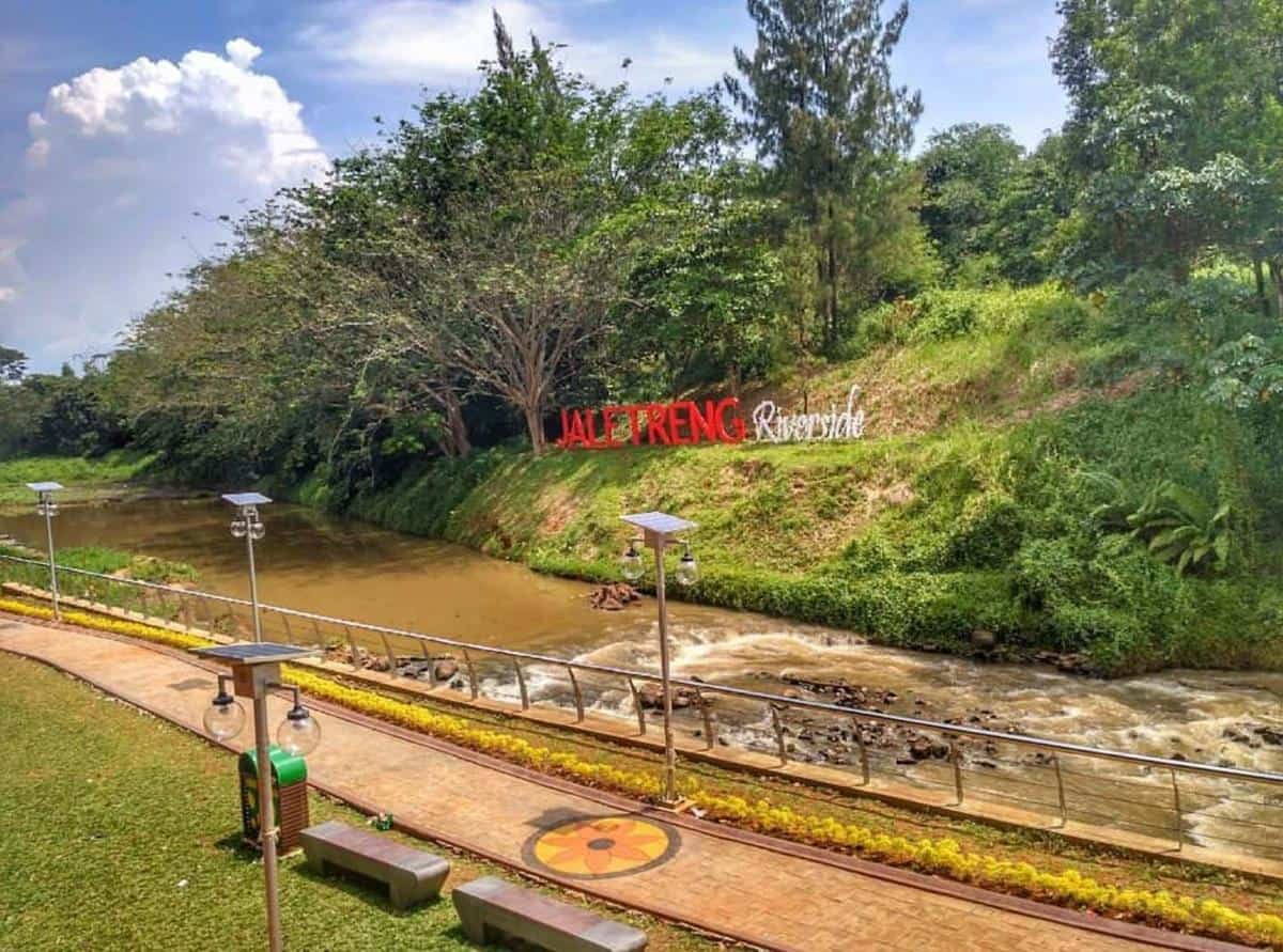 Taman Kota 2 BSD, 1. Ocean Park BSD Serpong, 2. Little Jungle Playground, 3. Kandank Jurank Doank, 4. Upside Down World Alam Sutera, 5. Pulau Situ Gintung, 6. Kampung Konservasi Rimbun, 7. Taman Kota 2 BSD, 8. Taman Hutan Kota Jombang, 9. Patriot Paintball Sport, 10. Tanah Tingal