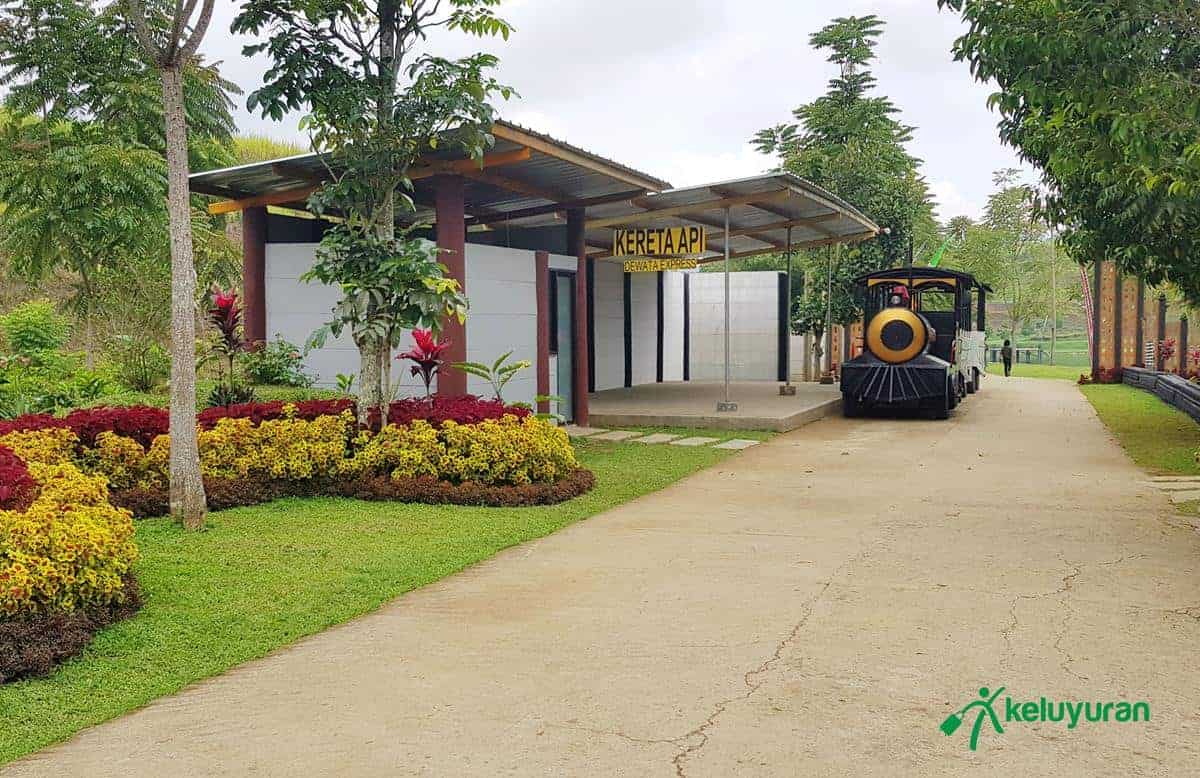 taman lembah dewata2, Wahana atau Spot Populer, Harga Tiket & Jam Operasional, Fasilitas, Alamat dan Akses Transportasi, Hotel di Sekitar
